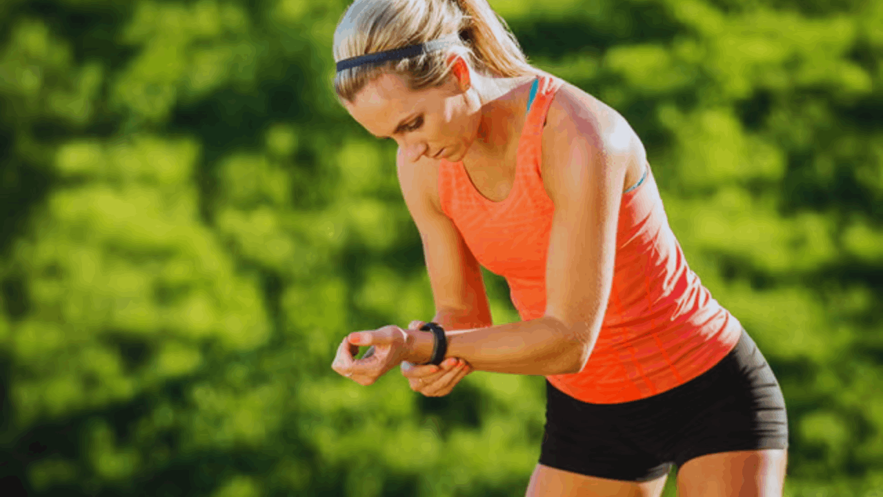 How Fitness Tracking Technology Can Help Improve Your Life
